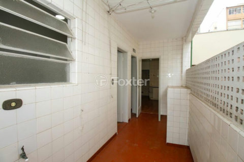 Image 20 - 1015432