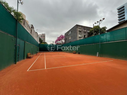 Image 32 - 1015467