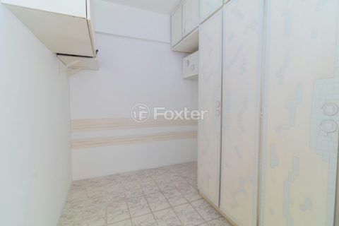 Image 33 - 1015534