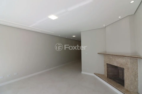 Image 3 - 1015560
