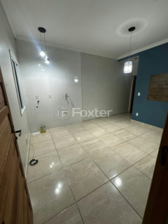 Image 4 - 1015561