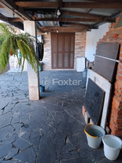 Image 11 - 1015563