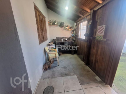 Image 10 - 1015579