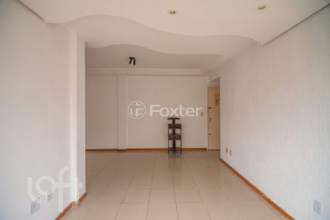 Image 1 - 1015581