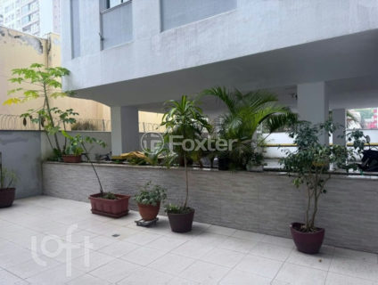 Image 30 - 1015604