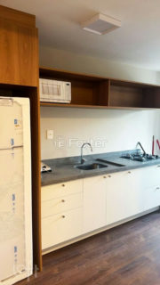 Image 3 - 1015611