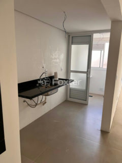 Image 3 - 1015622