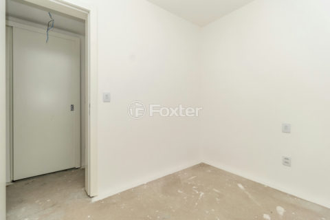 Image 17 - 1015622