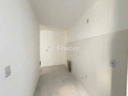 Image 4 - 1015642