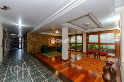 Image 30 - 1015709