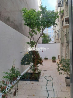 Image 34 - 1015709