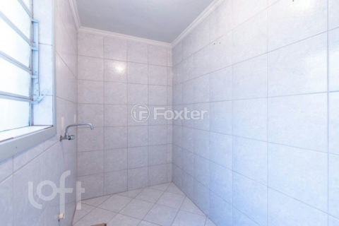 Image 8 - 1015711