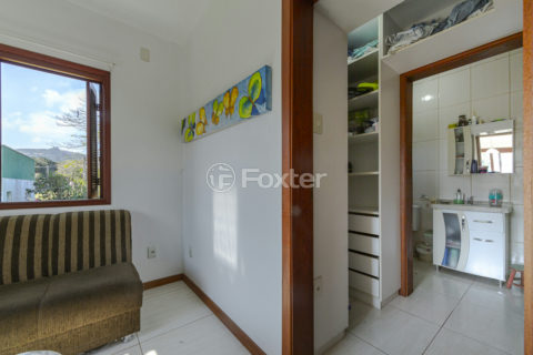Image 16 - 1015726