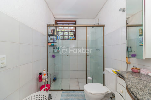 Image 33 - 1015755