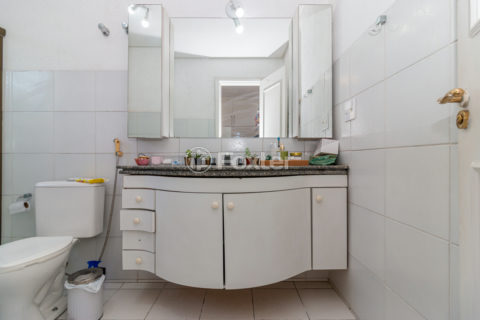 Image 31 - 1015755