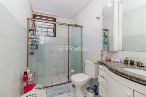 Image 32 - 1015755