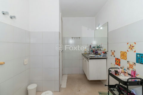 Image 30 - 1015755