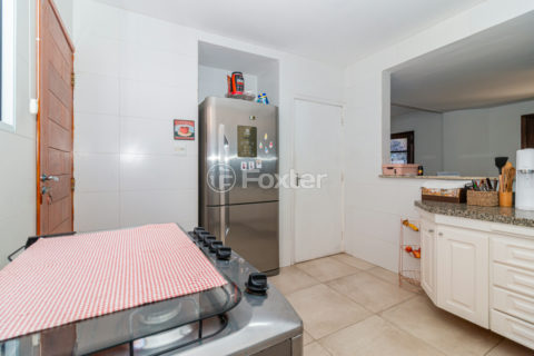 Image 43 - 1015755