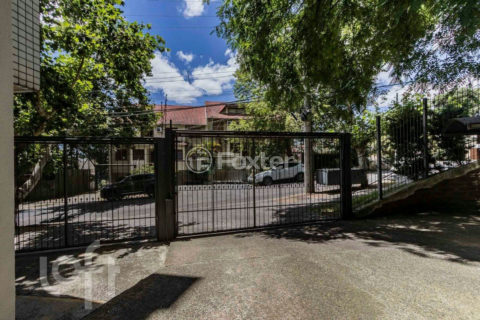 Image 27 - 1015777