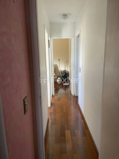 Image 9 - 1015782