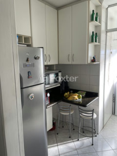 Image 22 - 1015782