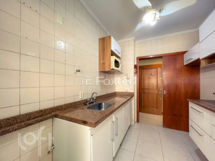 Image 8 - 1015797