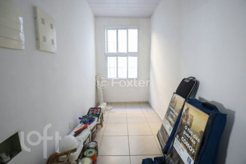 Image 38 - 1015799