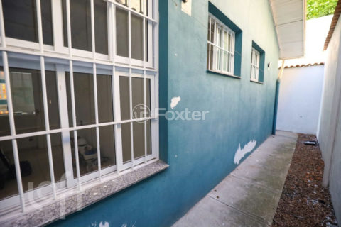 Image 17 - 1015799