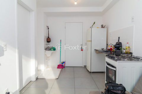 Image 2 - 1015810