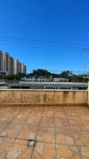 Image 14 - 1015816