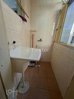 Image 8 - 1015856