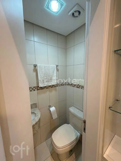 Image 9 - 1015858