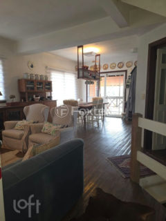 Image 32 - 1015873