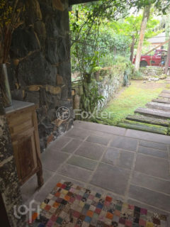 Image 29 - 1015873