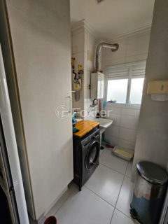 Image 26 - 1015883