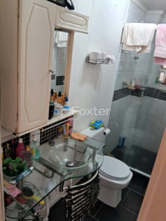 Image 11 - 1015899