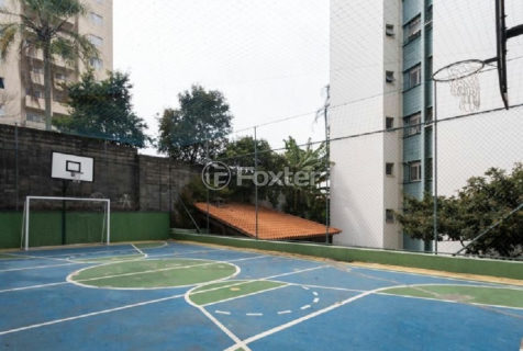 Image 15 - 1015902