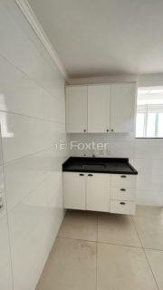 Image 3 - 1015902