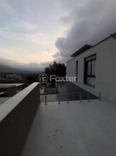 Image 5 - 1015903