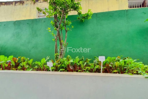 Image 52 - 1015910