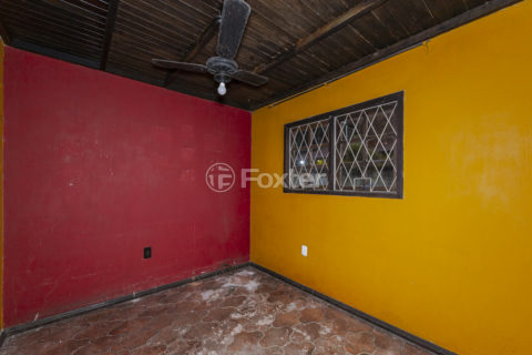 Image 21 - 1015911