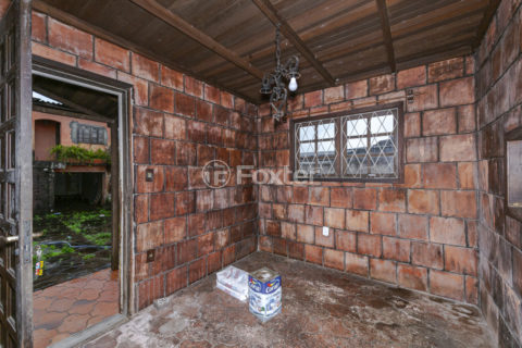 Image 20 - 1015911