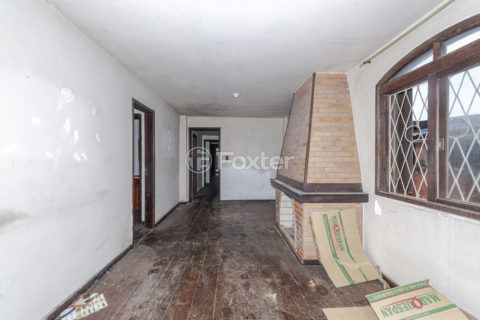 Image 4 - 1015911