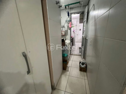 Image 13 - 1015917