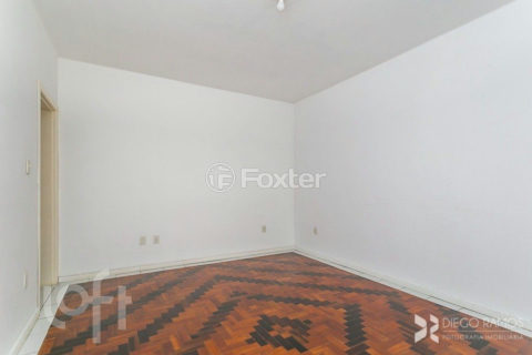 Image 3 - 1015931