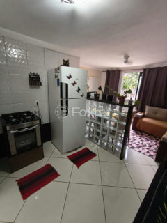 Image 4 - 1015946