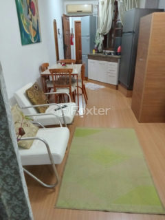 Image 2 - 1015959