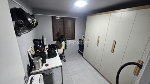 Image 3 - 1015967