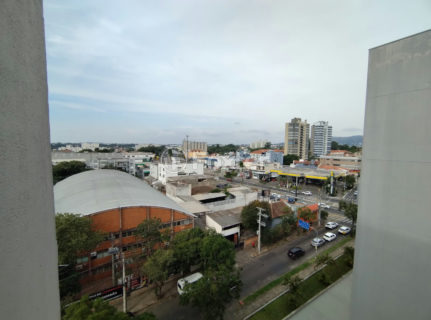 Image 2 - 1015976
