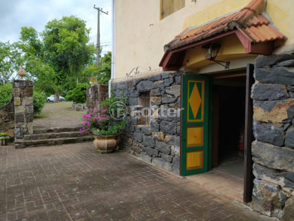 Image 46 - 1016002